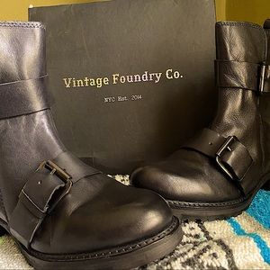 Goth motorcycle boots with buckles and zippers BLACK